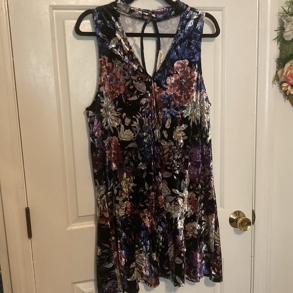 By Together Floral Mini Dress - Picture 1 of 6